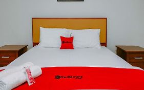 RedDoorz Syariah near Bandara YIA Kulon Progo